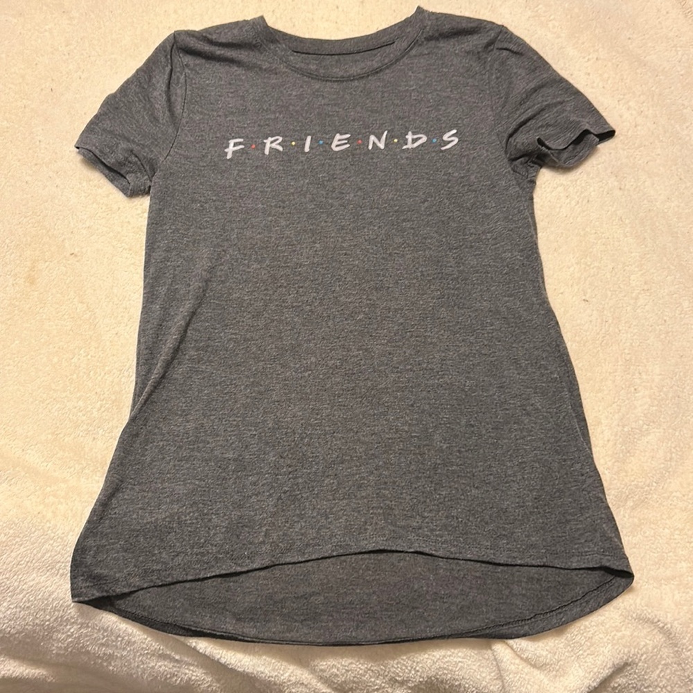 Friends tee